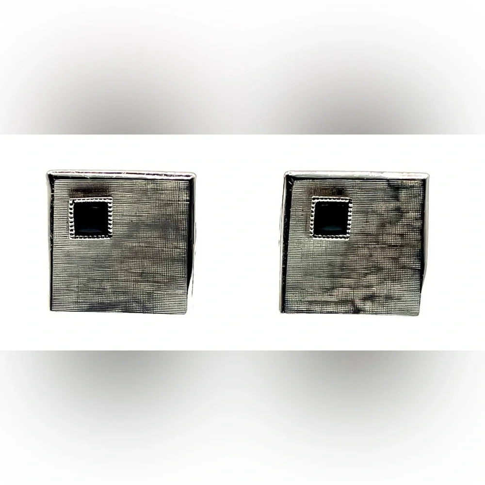 Vintage Signed Swank Textured Curvy Silver Tone Square Black Glass Cufflinks